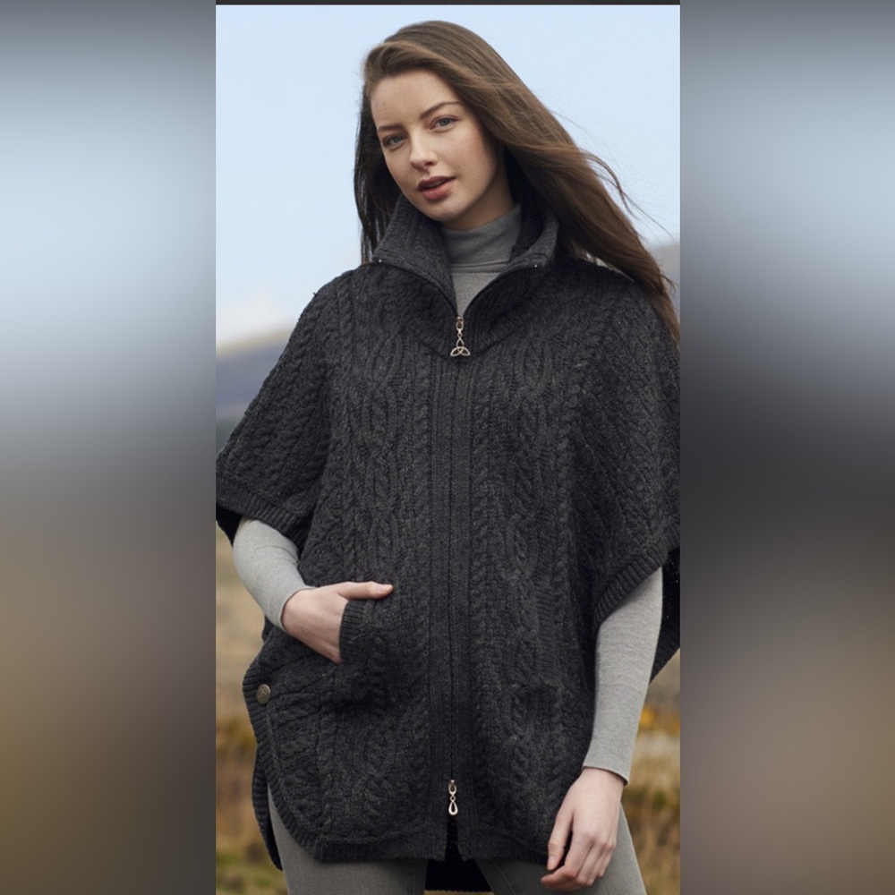 Aran Irish wool cable black sweater 
Size L/XL